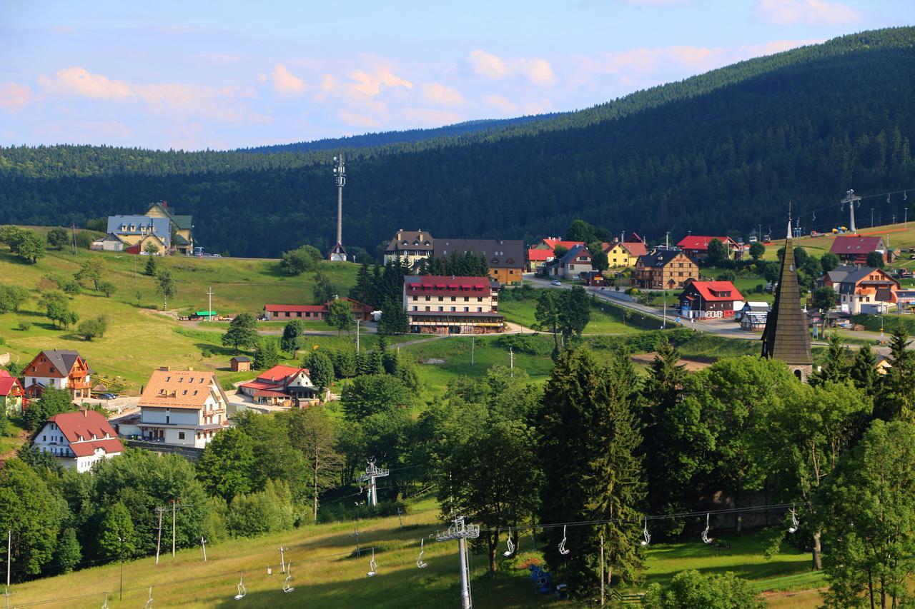 Bialy Potok Bed & Breakfast Зеленец Екстериор снимка